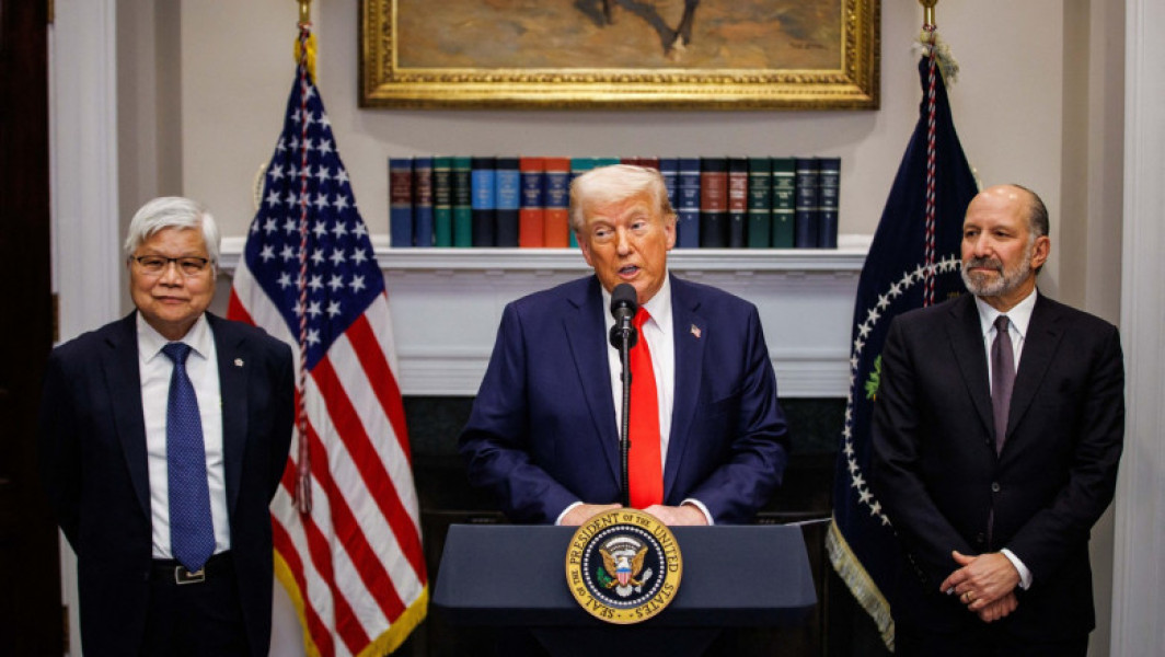 Donald Trump anunță o investiție de 100 de miliarde de dolari în semiconductori
