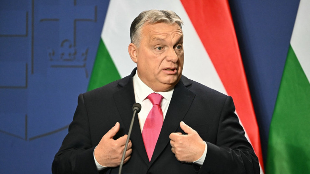 Orban se întâlnește cu Macron pentru a discuta despre războiul din Ucraina