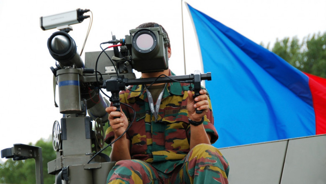 Companiile din industria militară belgiană colaborează cu Ucraina