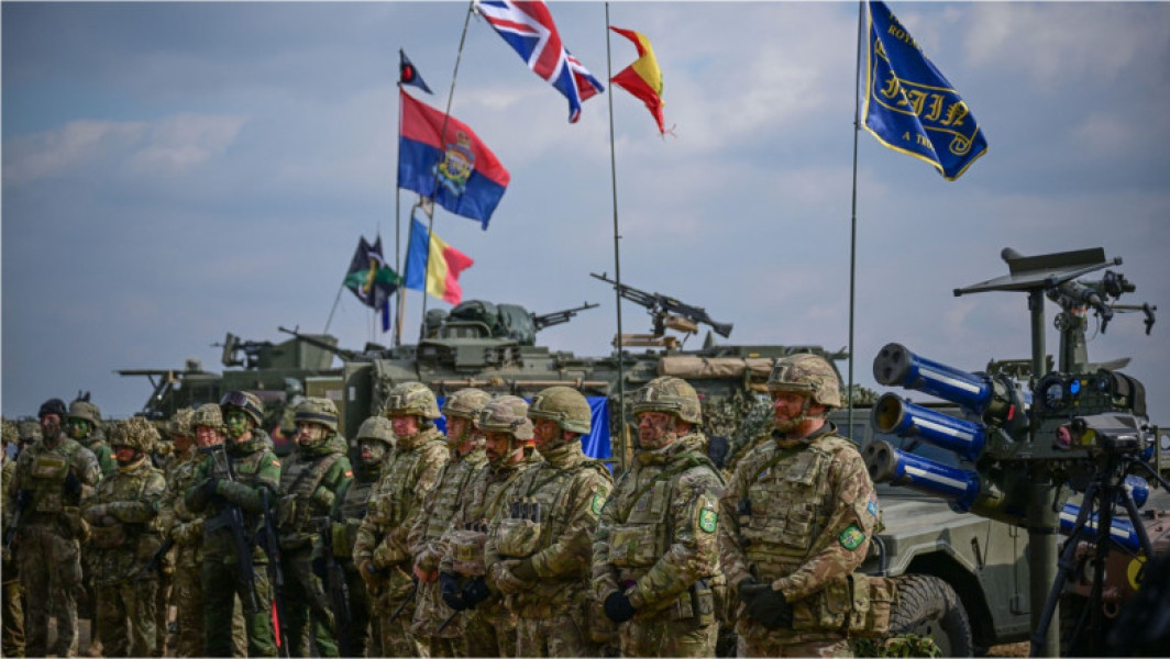 România se pregătește pentru un posibil conflict european fără sprijinul american