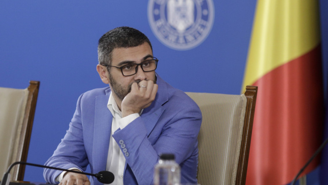 Florin Manole, despre șefii de la stat care-și reduc voluntar salariile: E populism