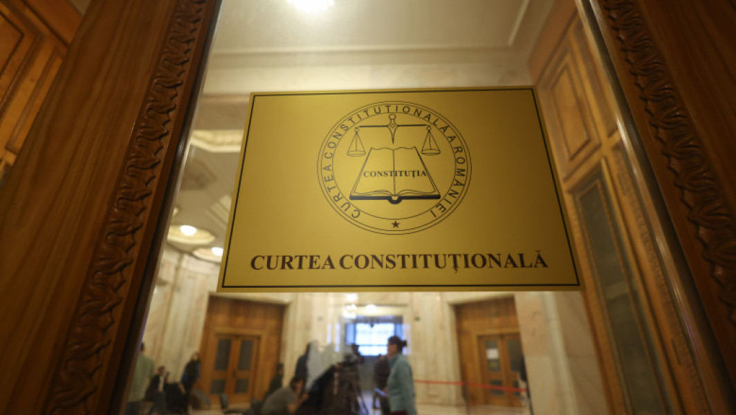 CCR dezbate astăzi sesizarea lui Nicușor Dan pe legea privind unele măsuri pentru combaterea antisemitismului și xenofobiei