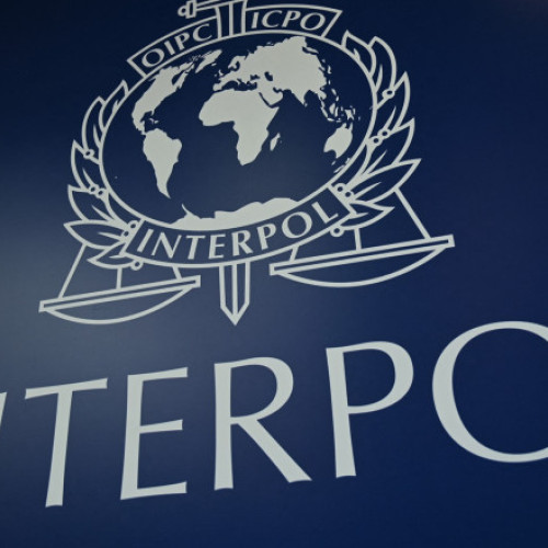 Un fost ministru moldovean, suspectat de participare la ştergerea unor notiţe roşii ale Interpol, a fost inculpat în Franţa
