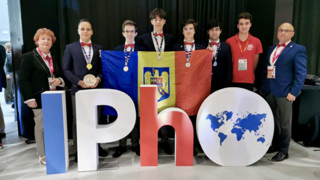 România, multiplă medaliată la Olimpiada Internaţională de Fizică: aur, argint, premii speciale