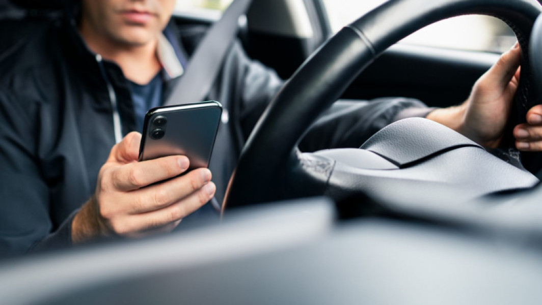 Video Reguli noi pentru taximetriști și șoferii serviciilor de ridesharing, în urma neregulilor descoperite. Ce propune Consiliul Concurenței