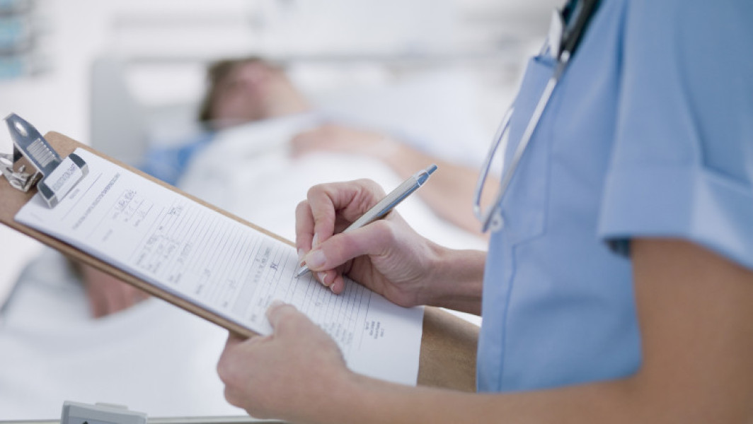 Video Val de nereguli într-un spital din România: aparatură la suprapreț, angajări fictive și sporuri ilegale. Cum se apără fostul manager