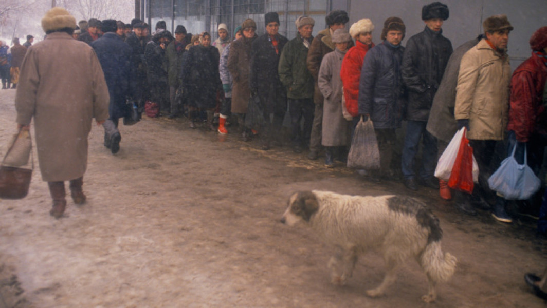 Bucureştiul anului 1989 filmat cu camera ascunsă. Filmări inedite care nu au mai fost prezentate până acum în țară