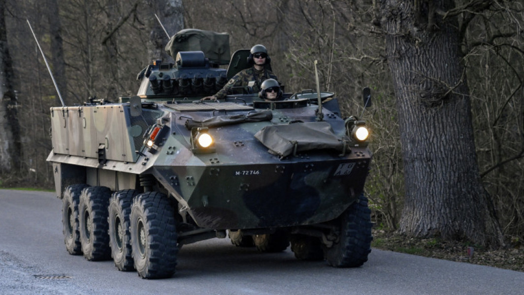 România a transmis Comisiei Europene proiectele pe care vrea să le finanţeze prin mecanismul SAFE de înzestrare militară