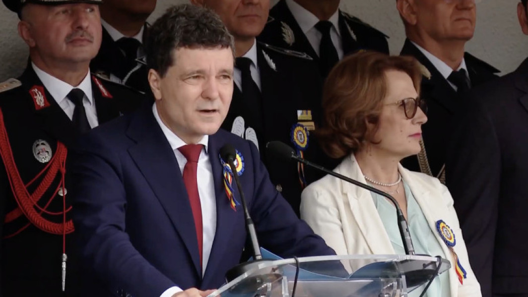Video Nicușor Dan, către absolvenții de la Academia de Poliție: Încrederea românilor în stat vine din încrederea în interfața lui