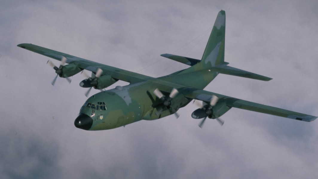 Misiune umanitară: 12 copii palestinieni şi 36 de rude ale acestora, evacuaţi din Israel cu un avion al Forţelor Aeriene Române