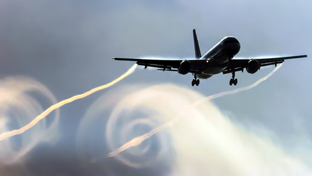 Video&Foto „Fiori la înălțime”. Turbulențele din timpul călătoriilor cu avionul, mai frecvente și mai severe. Care este explicația specialiștilor