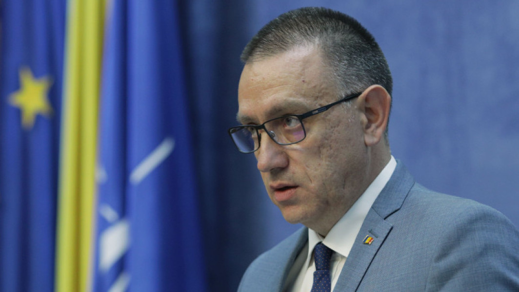 Mihai Fifor: Pensiile militare nu sunt pensii speciale; să le tratezi ca atare e o ticăloşie politică