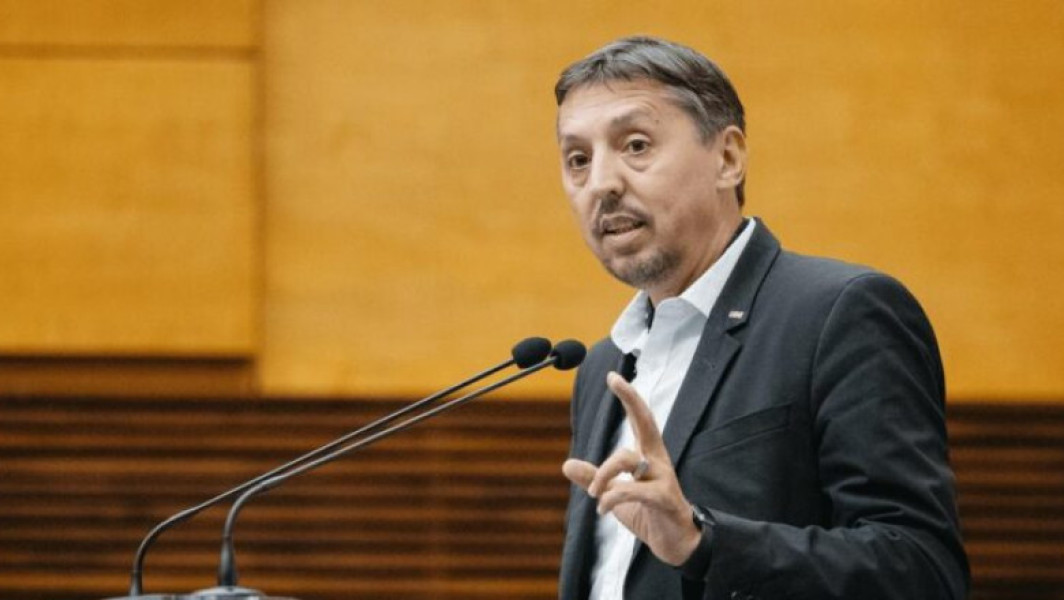Ministrul Educației, întâlnire cu sindicaliștii. E nevoie de 2 miliarde de lei în buget, până la finele anului, dacă nu se taie nimic