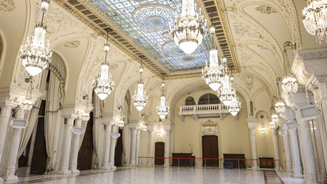 Reguli de acces pentru românii care doresc să-i aducă un ultim omagiu lui Ion Iliescu, în Sala Unirii de la Palatul Cotroceni
