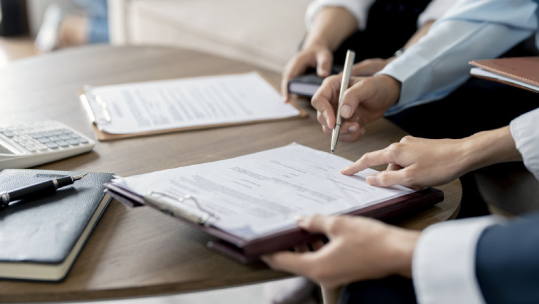 Ce taxe plătești pentru PFA în 2025. Care sunt veniturile pentru care se datorează impozit și contribuții sociale