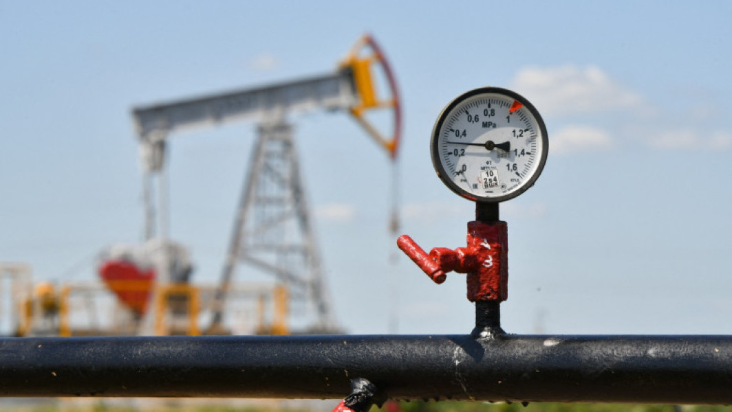 Rusia redirecționează petrolul destinat Indiei către China, după tarifele impuse de Trump