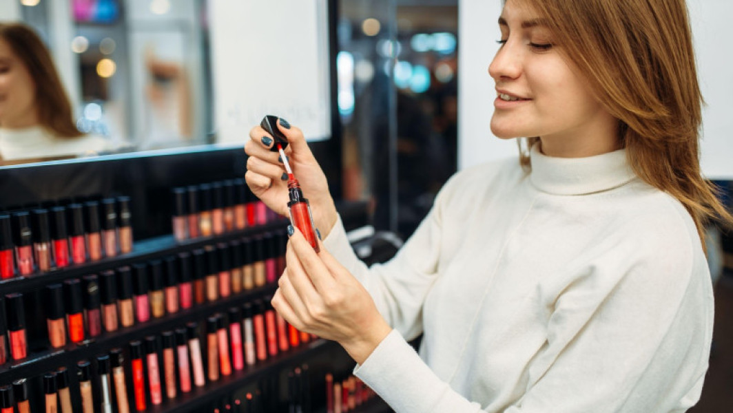 „Economia răsfățului”: Cum au ajuns micile plăceri pe care ni le oferim să crească consumul în perioade de incertitudine