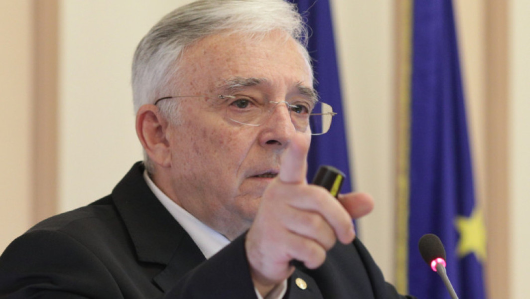 Video Avertismentul lui Mugur Isărescu: vârf al inflației în luna septembrie. Care e estimarea BNR privind creșterea prețurilor
