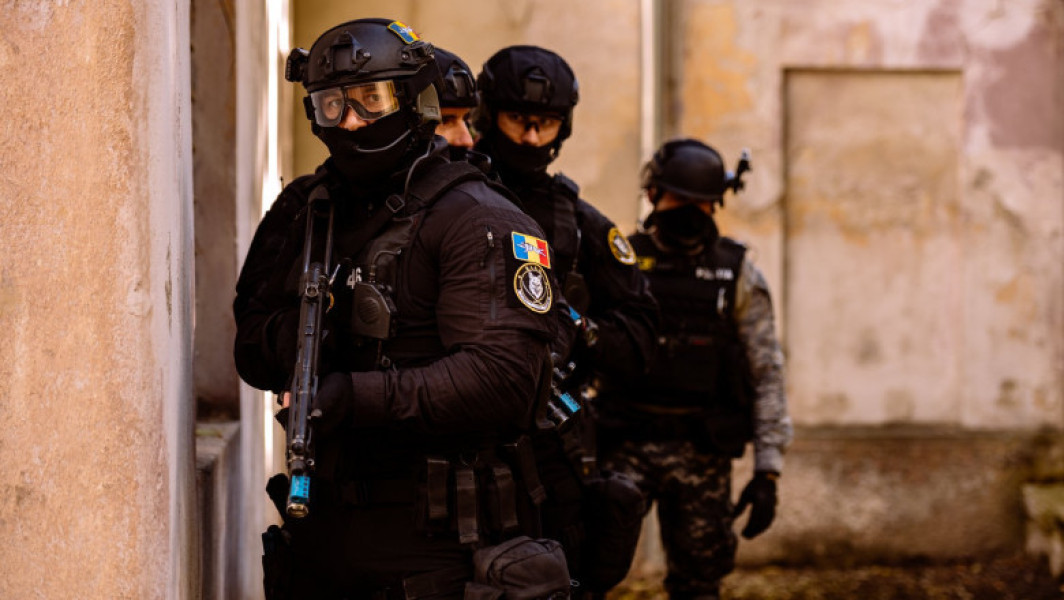 Șase reținuți în dosarul legat de crima de la Padina. Bărbații au vrut să înșele anchetatorii pentru reducerea pedepsei unui inculpat