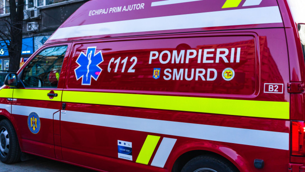 Patru oameni au fost răniți într-o explozie la Bacău. A fost activat mecanismul european pentru transferul lor în străinătate