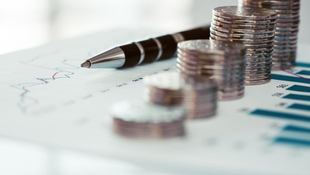 Bolojan: Măsurile luate pentru reducerea deficitului „sunt generatoare de încetinire economică”
