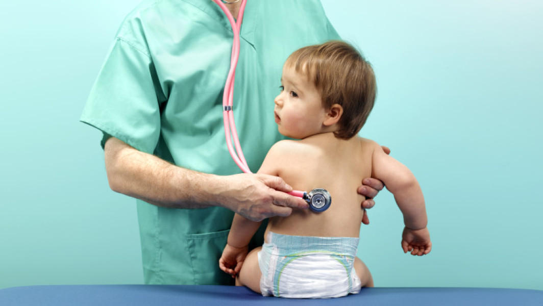 Cea mai întâlnită boală în rândul copiilor la început de toamnă. Singurul tratament care funcționează, explicat de medicul Mihai Craiu
