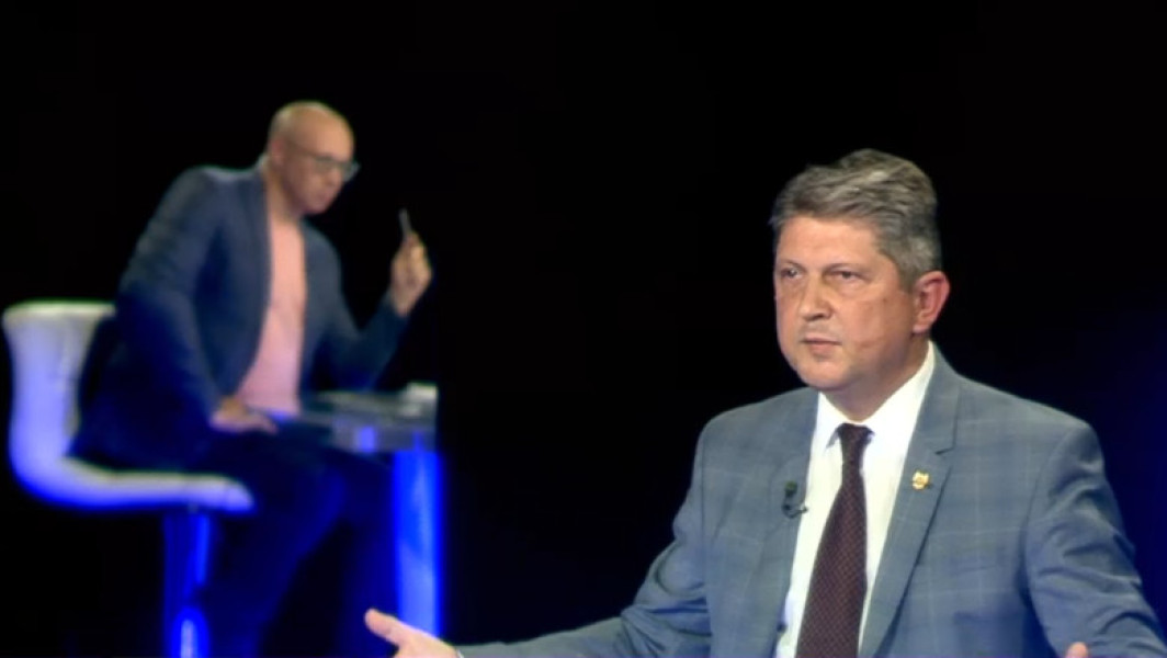 Titus Corlățean, senator PSD și candidat la funcția de președinte al partidului, a vorbit recent despre starea actuală a PSD și despre necesitatea de a face schimbări importante în partid. În cadrul unui interviu acordat pentru Digi24, el a afirmat că partidul nu și-a făcut încă o analiză sinceră a rezultatelor și eșecurilor din ultimii ani.