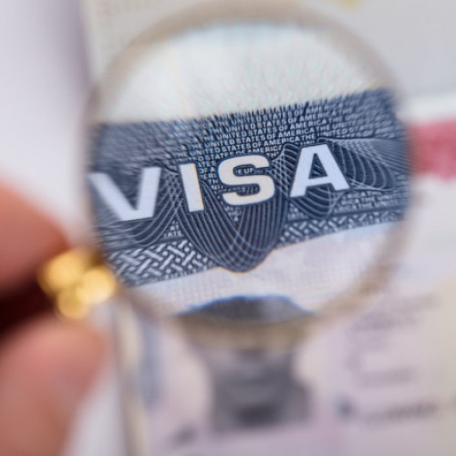 ambasadorul româniei la washington: România face pași pentru reintrarea în programul Visa Waiver
