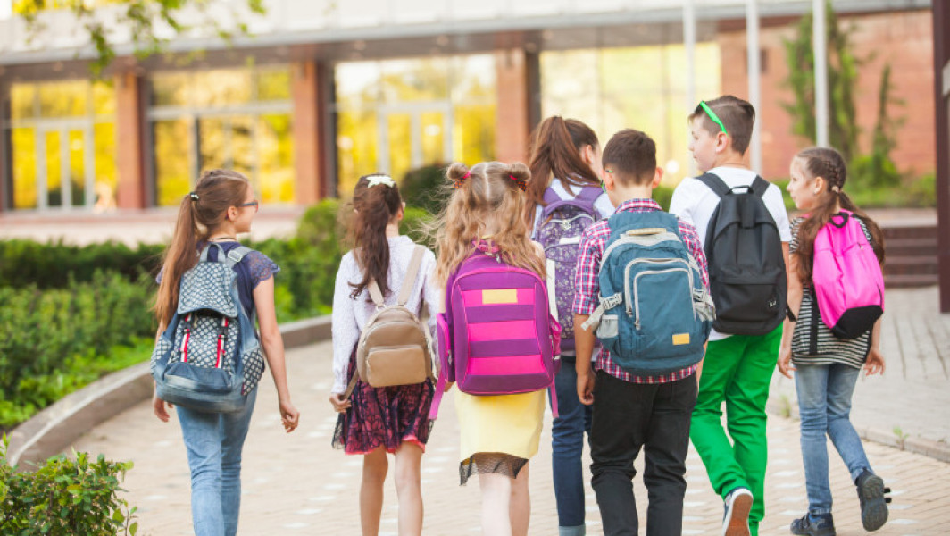 Tichetele sociale pentru sprijin educațional, valabile până în octombrie 2025