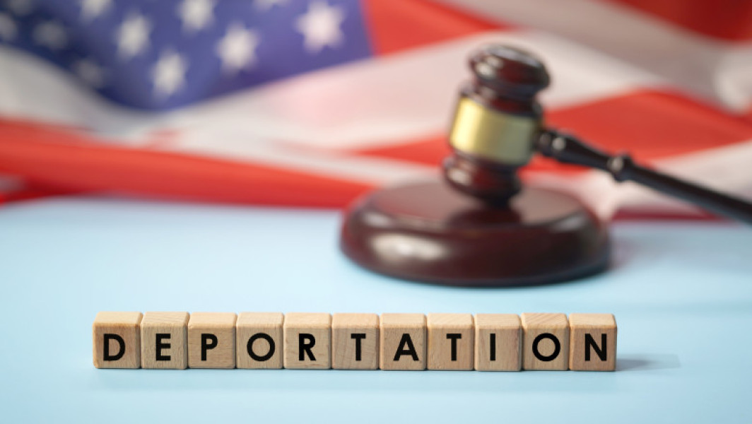 Judecătoare federală din SUA blochează procedura rapidă de expulzare a migranților