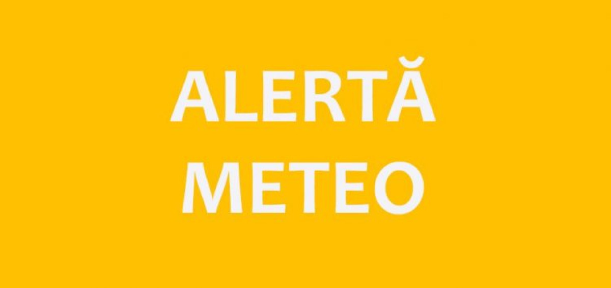 Vânt puternic cu cod galben în mai multe județe și Carpați în weekend