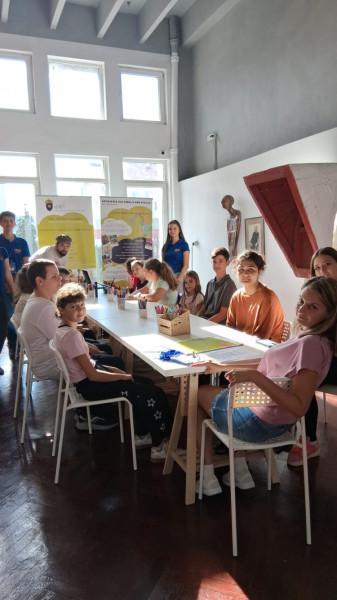 Inaugurare stART GRAFIC, atelier gratuit de grafică publicitară pentru tineri