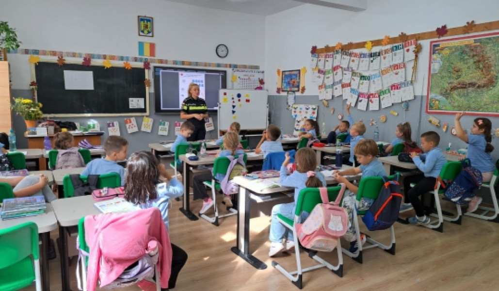Polițiștii din Maramureș intensifică activitățile pentru siguranța elevilor