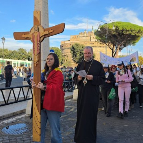 Episcopii greco-catolici din Oradea și Maramureș trec prin Poarta Sfântă la Jubileul Educației