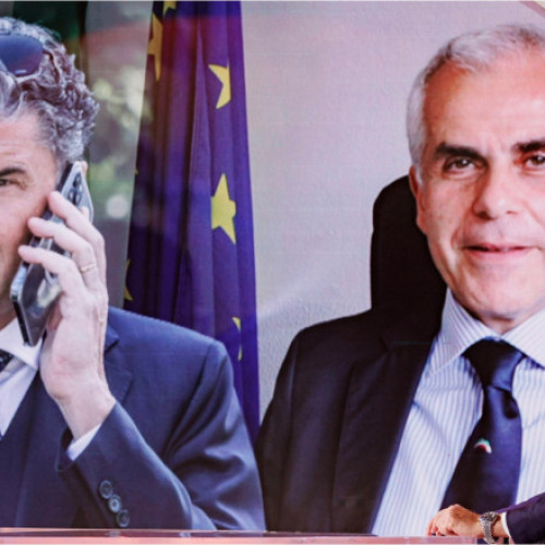 Un grup de hackeri a construit o bază secretă de date compromițătoare în Italia