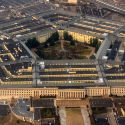 Propaganda autoritară modernă pune în pericol credibilitatea Pentagonului în SUA