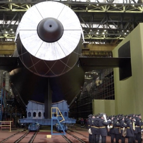 Rusia a lansat submarinul nuclear Habarovsk echipat cu torpile nucleare Poseidon